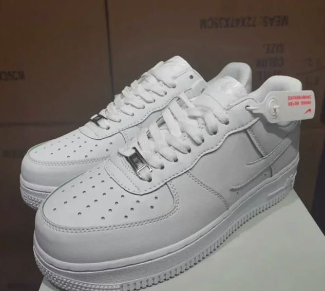 Nike AF1 White Black Supreme OW