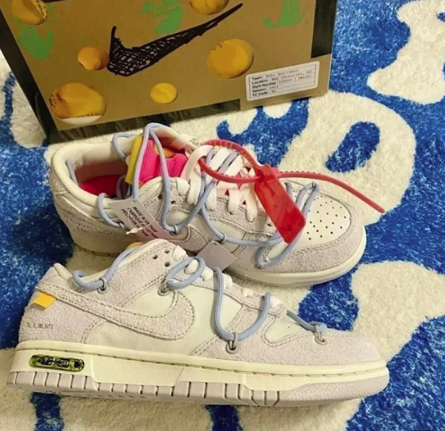 Off-White x Dunk The 50
