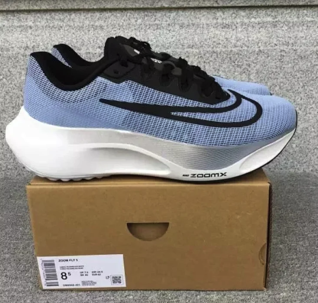 Nike Zoom Fly 5 