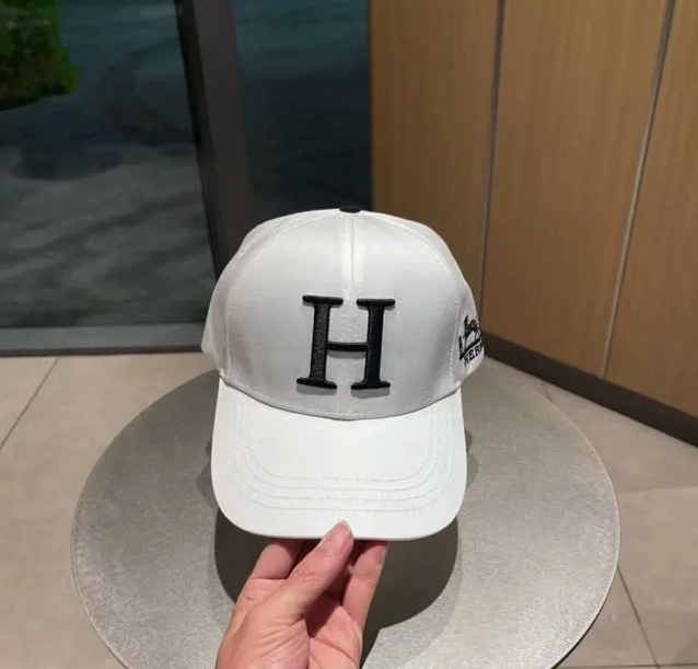 Celine Caps