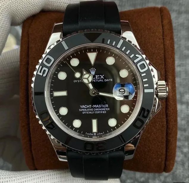 Rolex（Swiss movement)