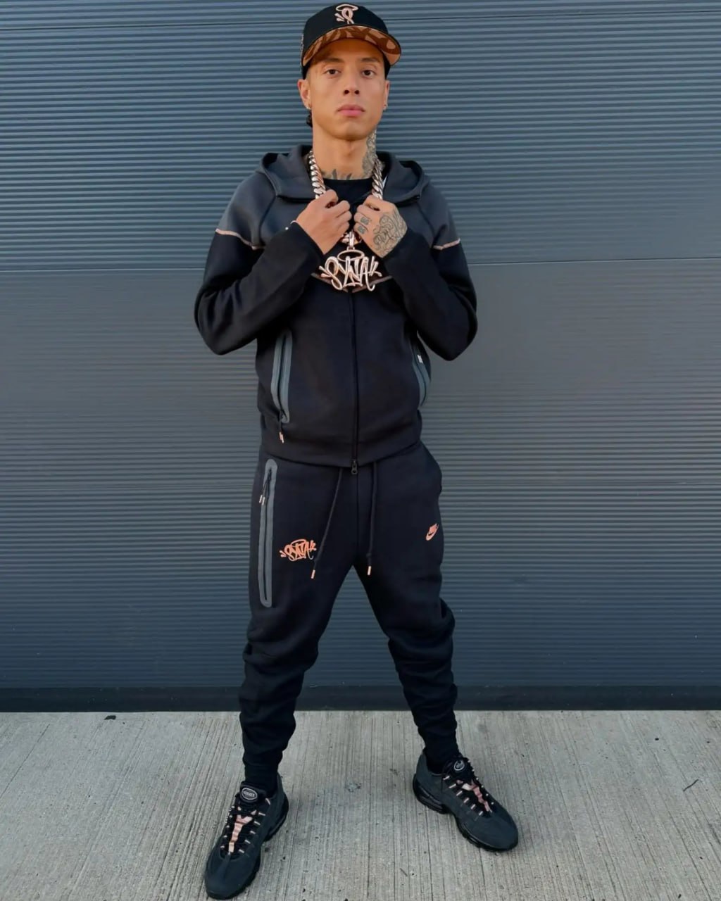 Nike Sportswear Tech Fleece x Central Cee Syna World