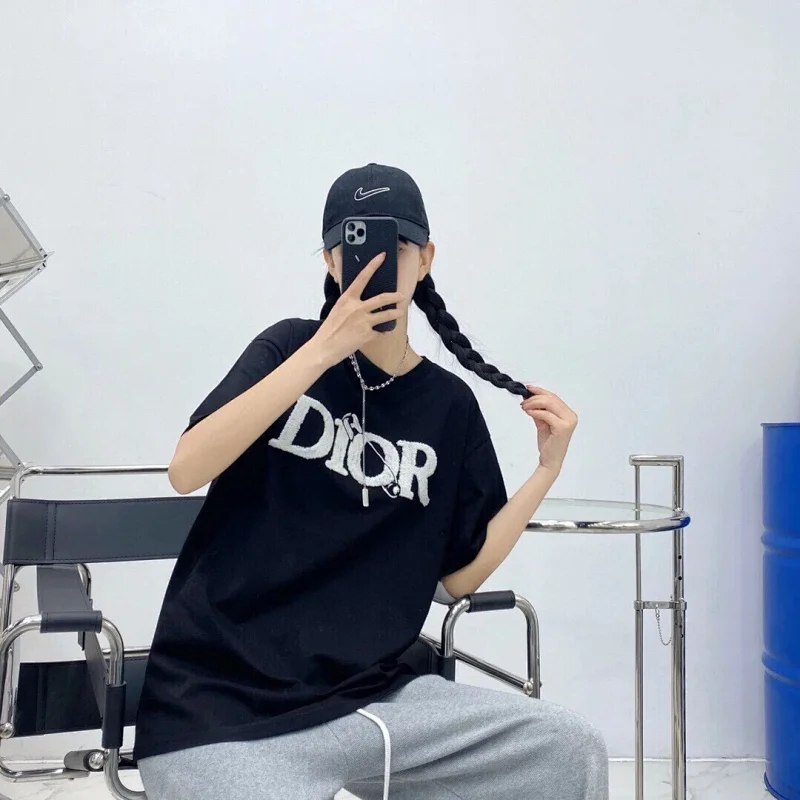 DIOR T-shirt