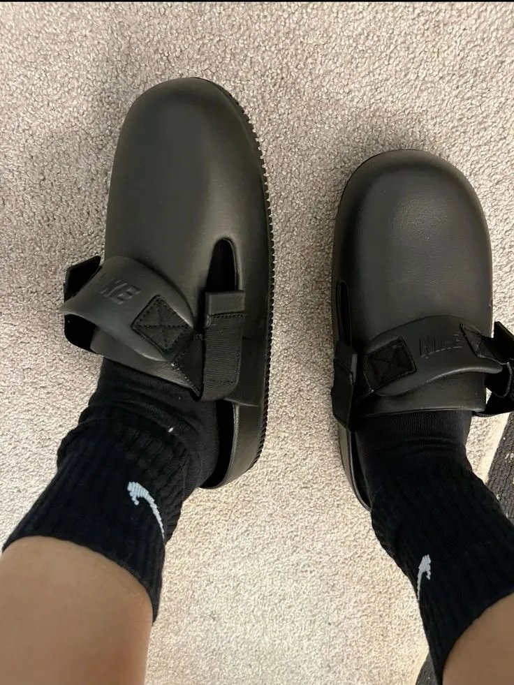 Nike Slippers
