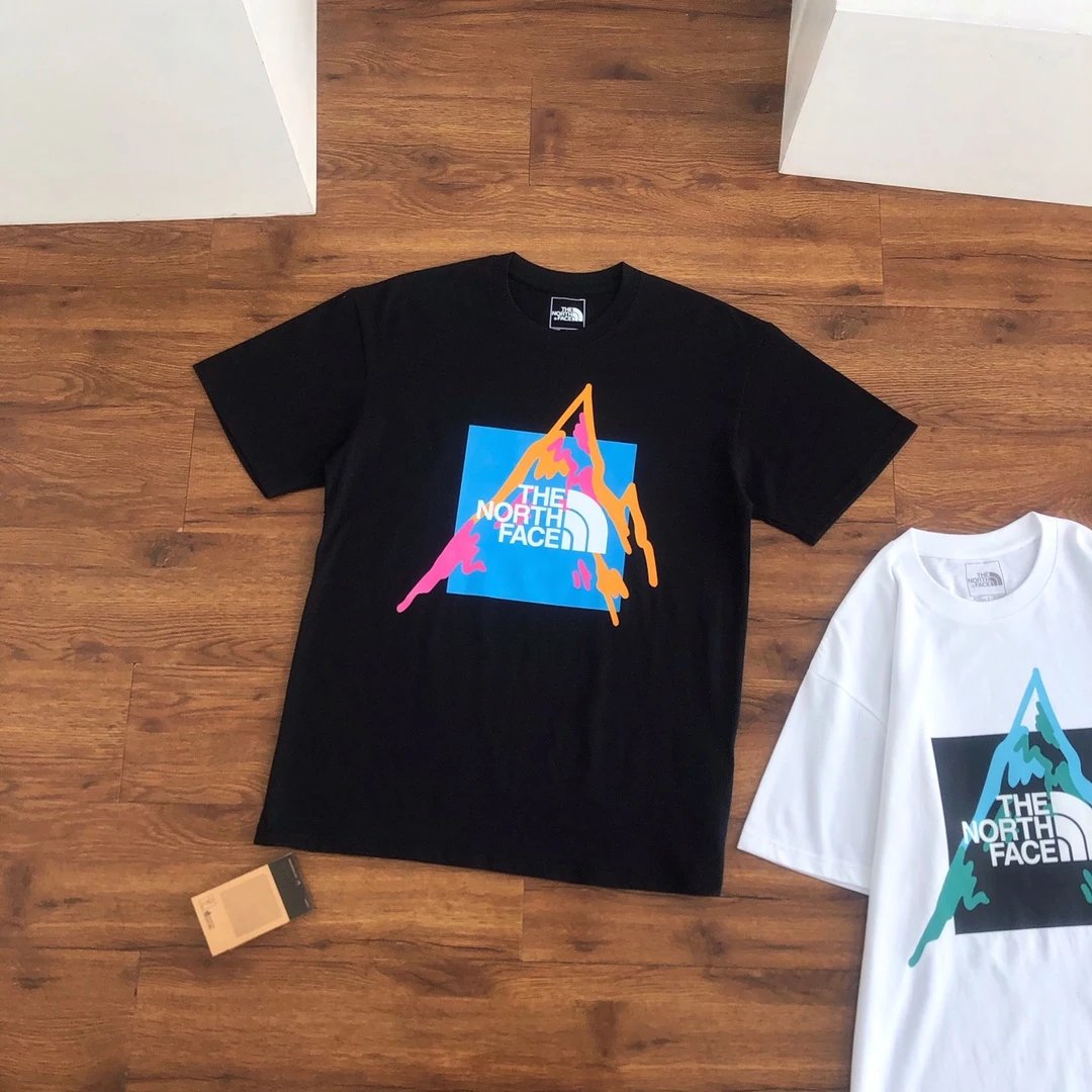 The North Face T-shirt/Hoodie (39 style TOP)