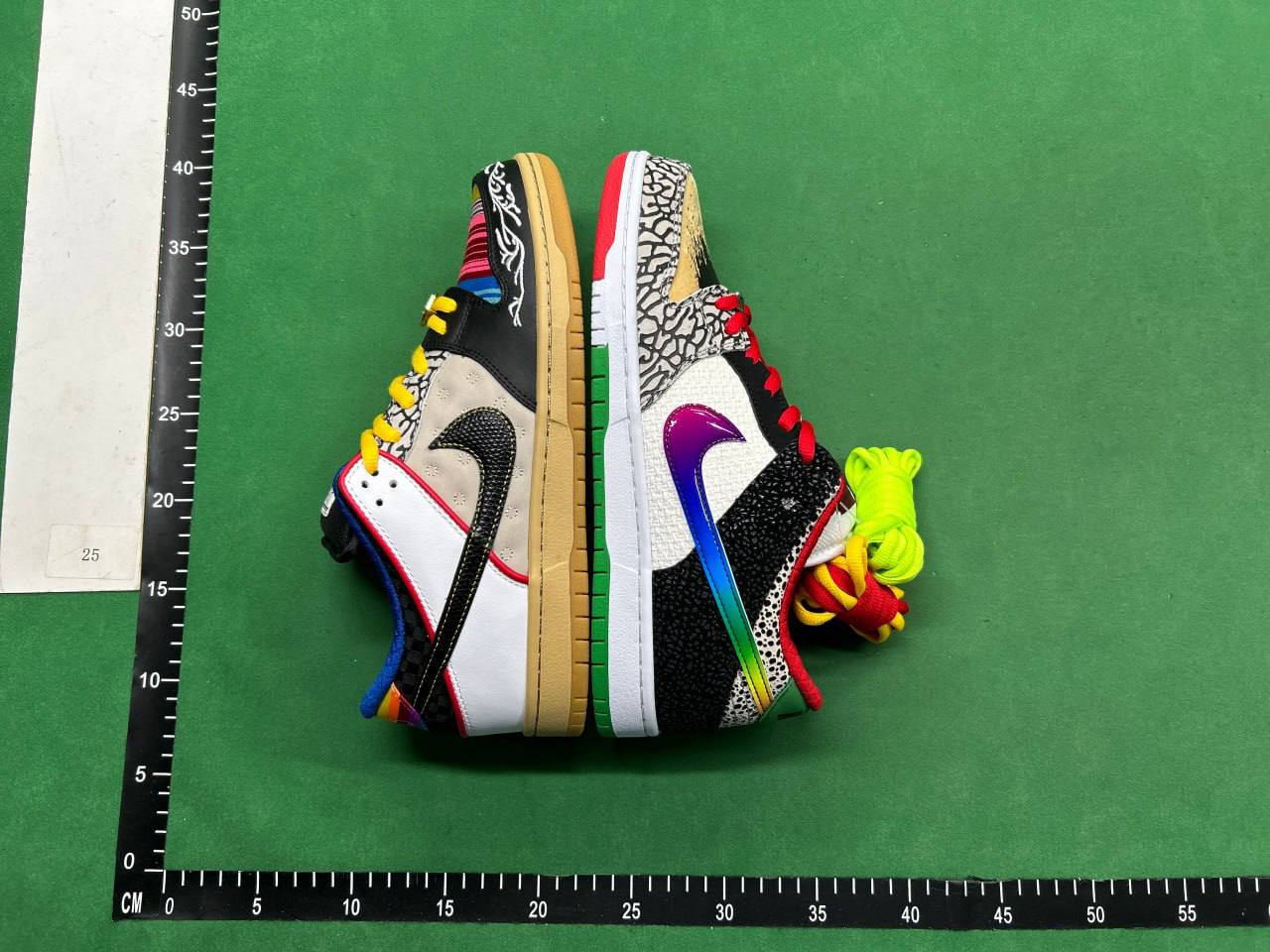 New color skateboard shoes