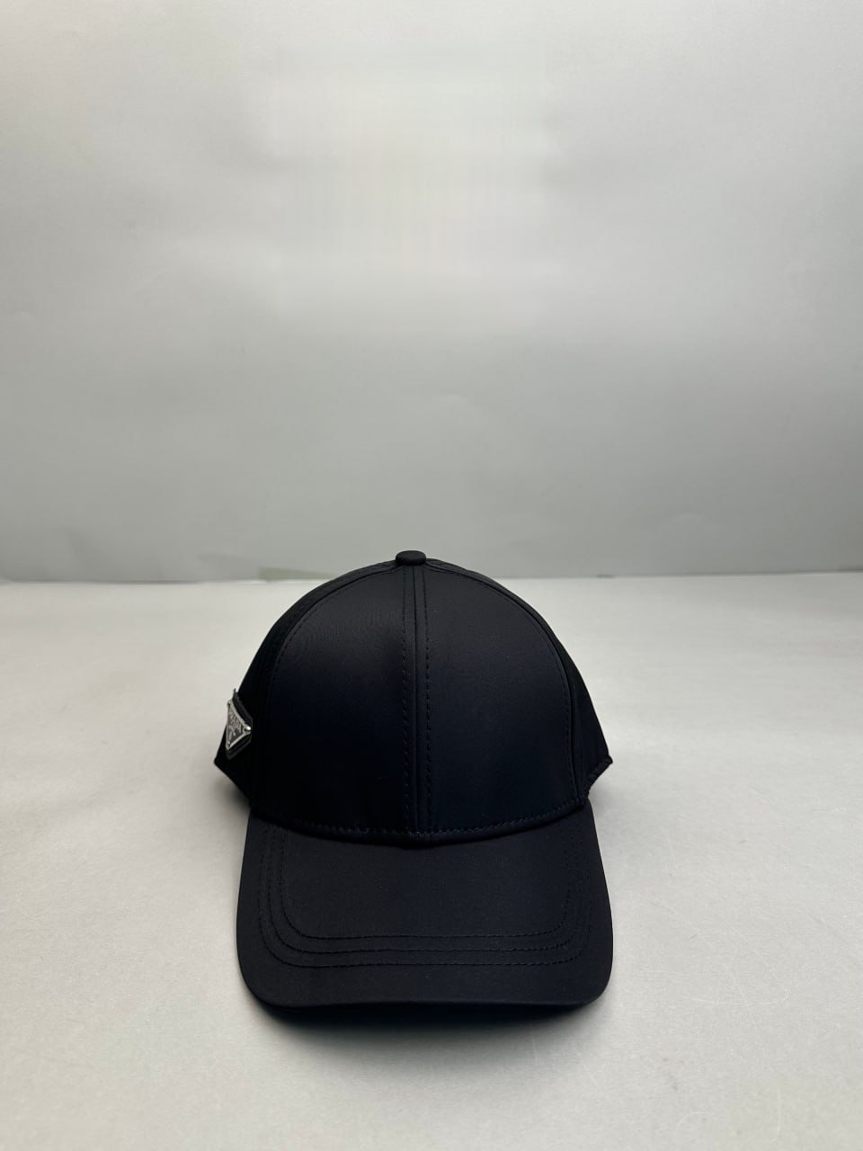 Prada hat 