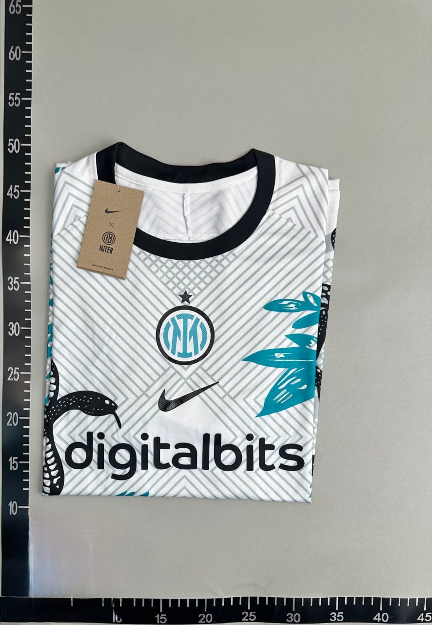 Serie A jersey set 