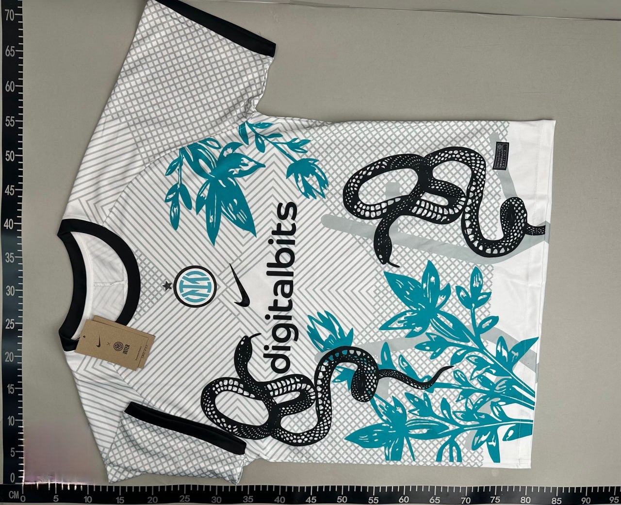 Serie A jersey set 
