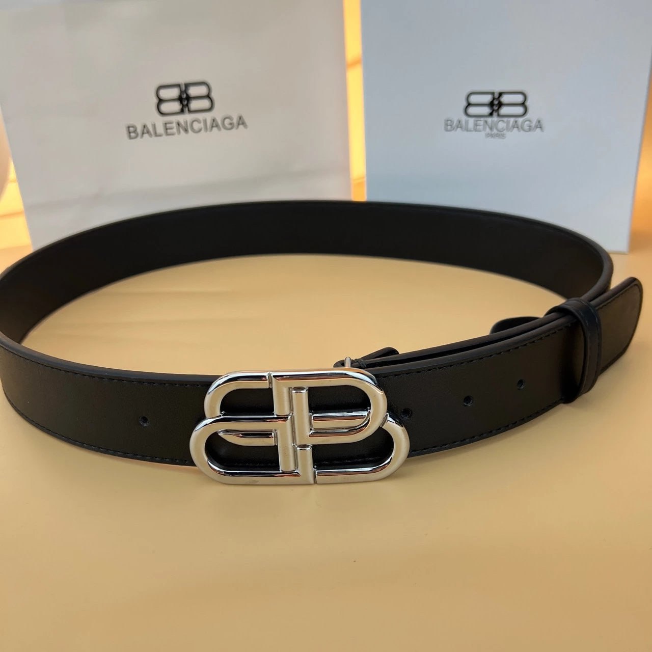 Balenciaga belt cinturón 