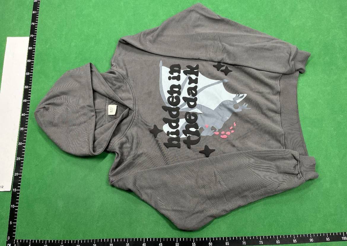  Broken planet hoodie 