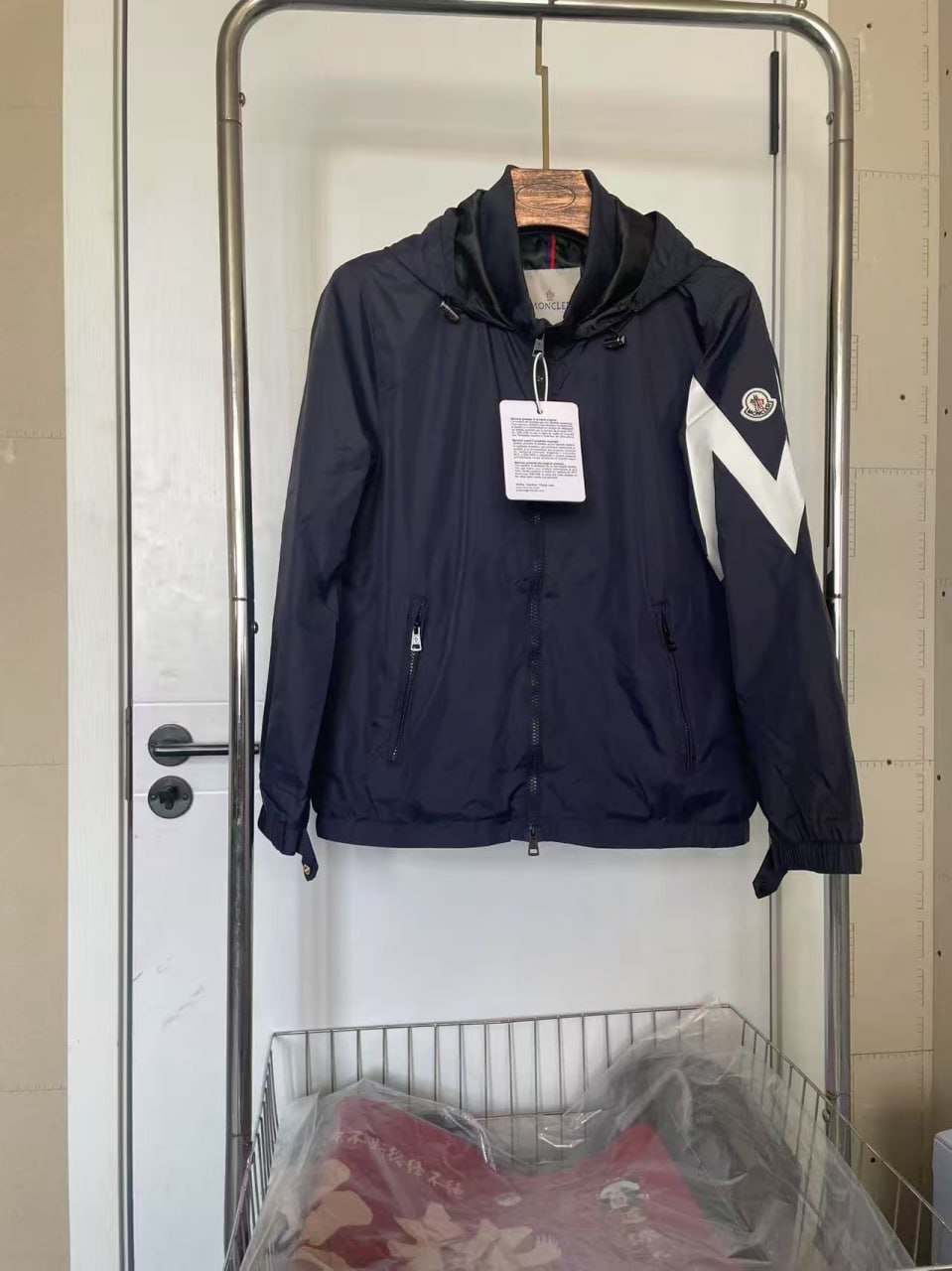 Canada Goose/ Moncler down jackets sun 