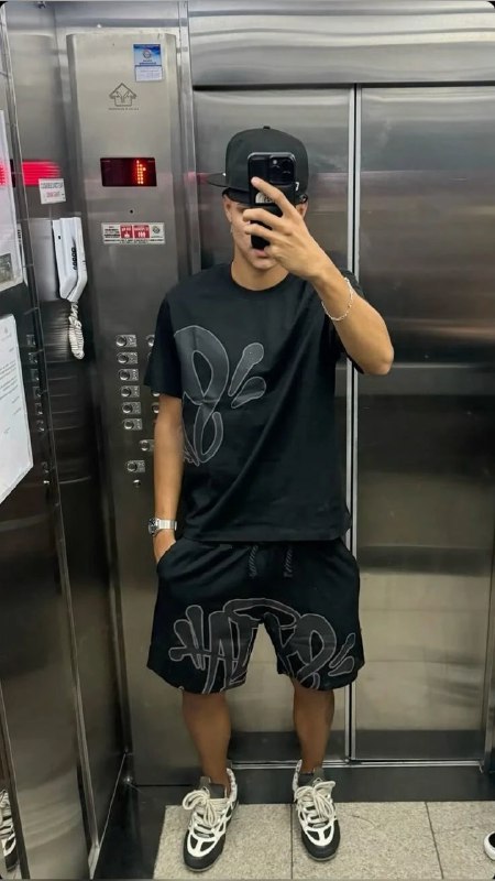 Synaworld suit