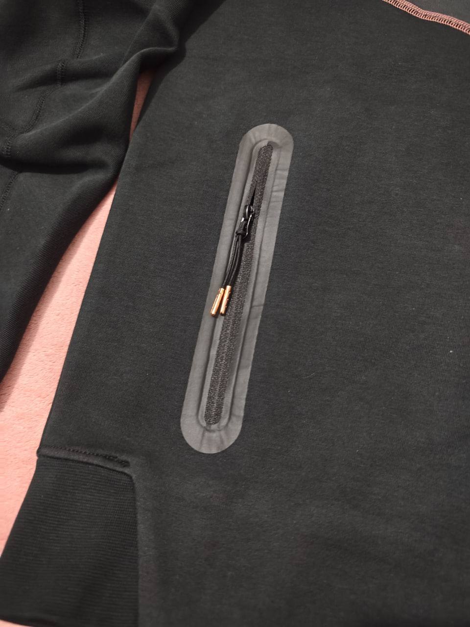 Nike Sports Suit