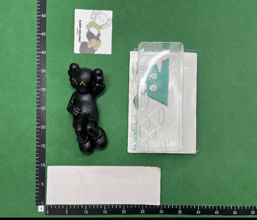 kaws
