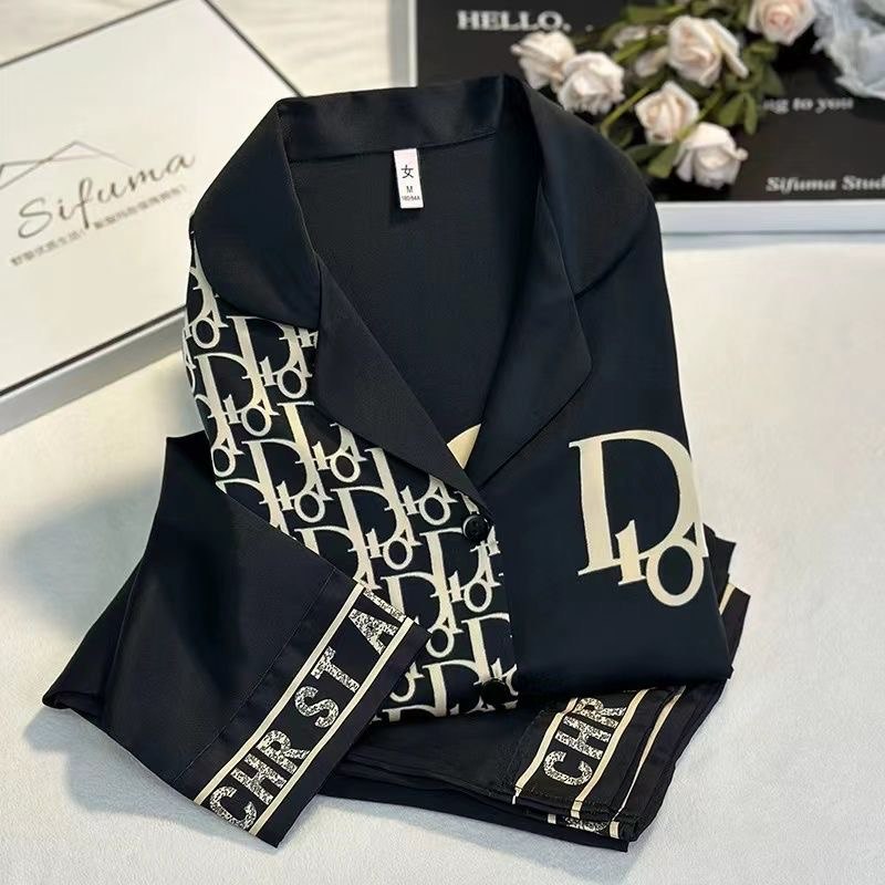 Dior niche suit
