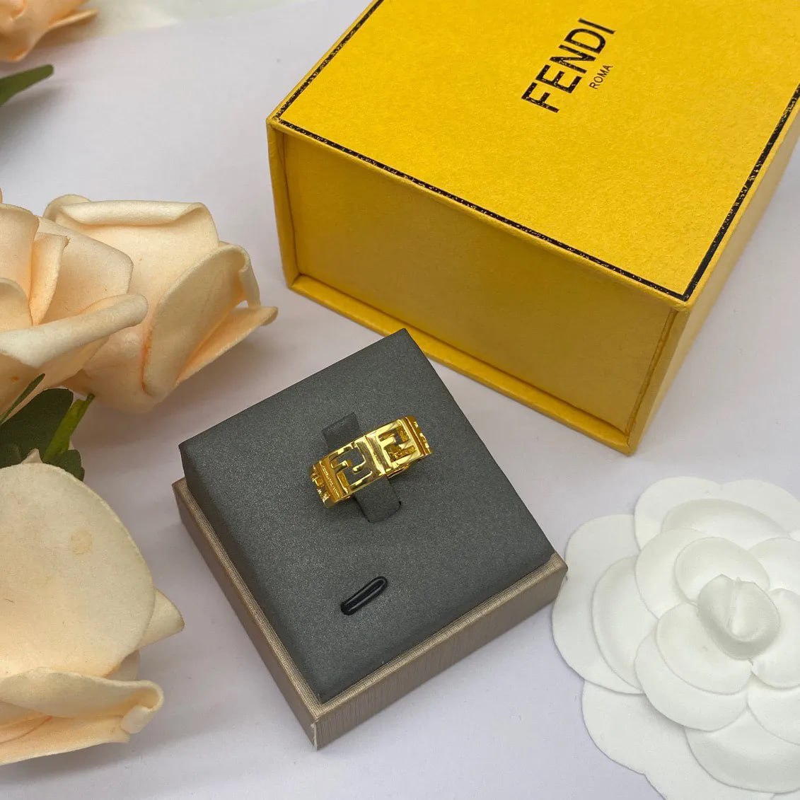 Fendi Ring2