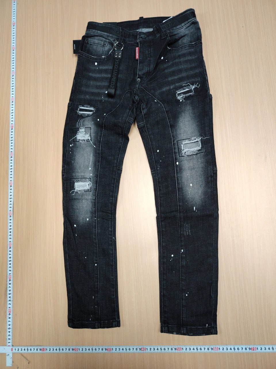 DSQUARED2 Jeans( 28 + styles)
