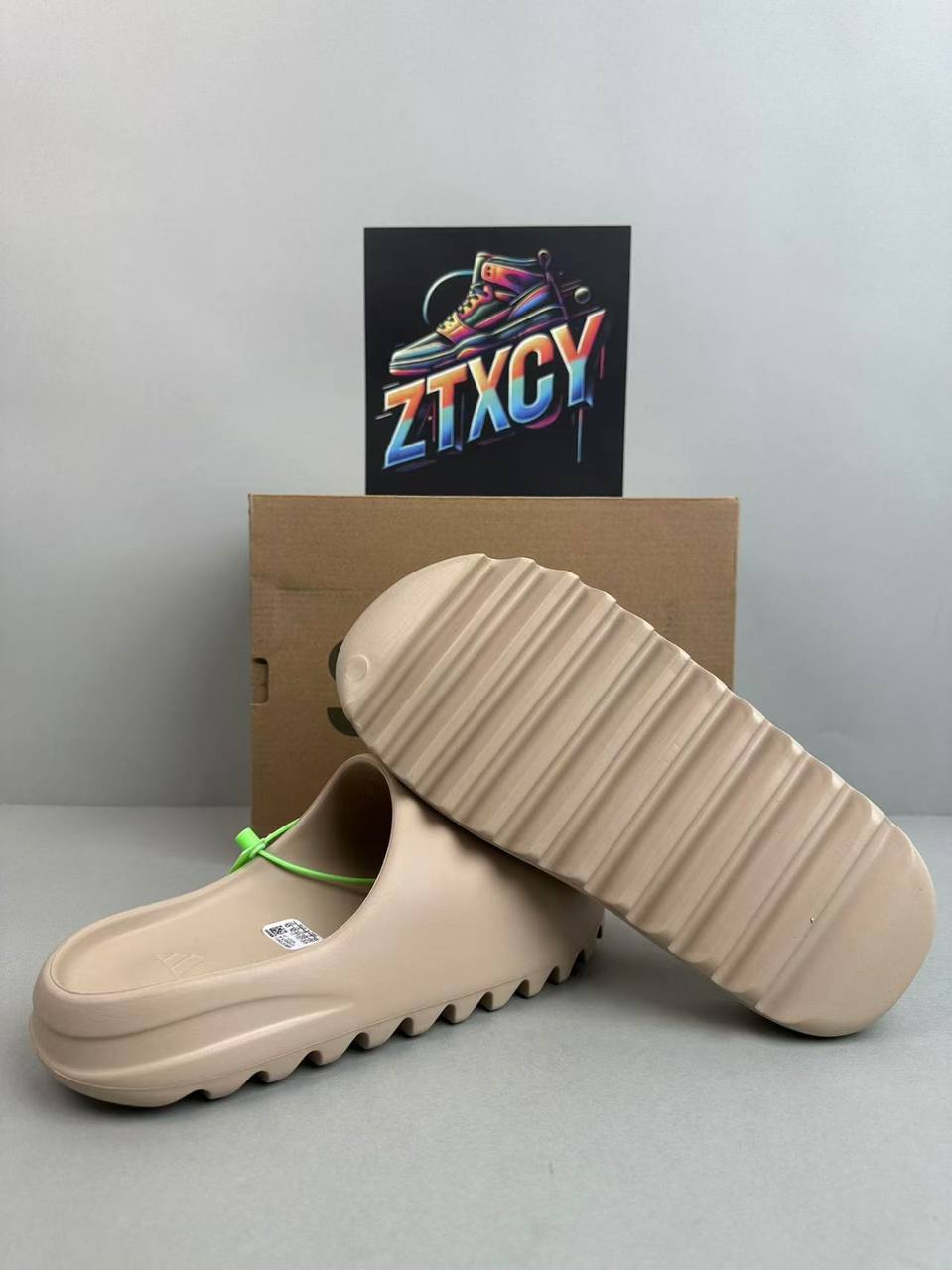 Yeezy Slide