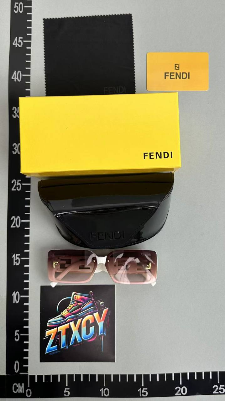 Fendi  Sunglasses