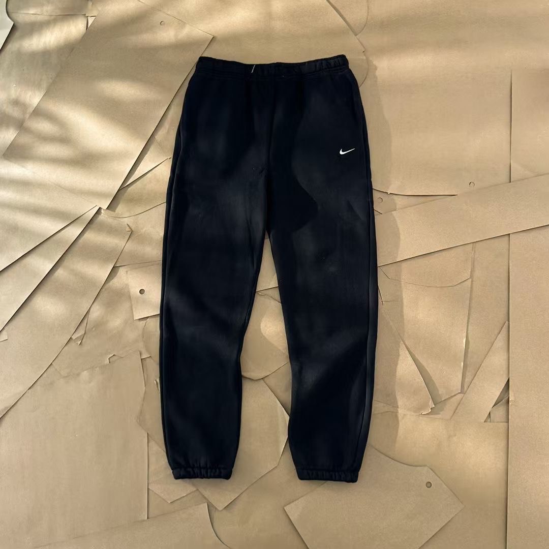 nike suit