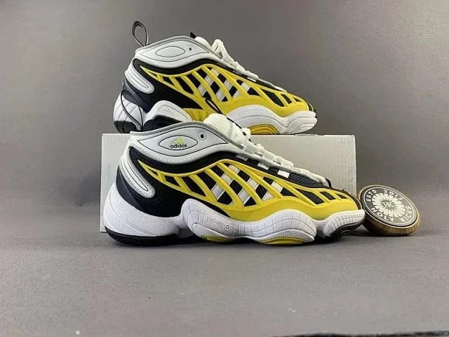 YEEZY 500