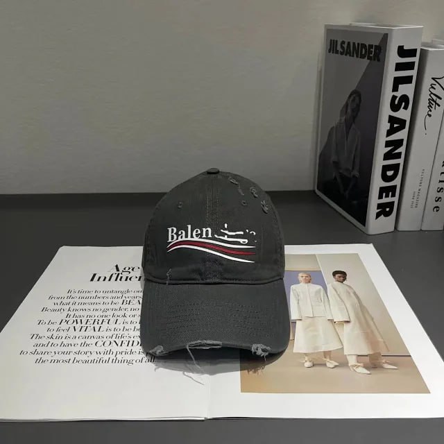 BLCA hat