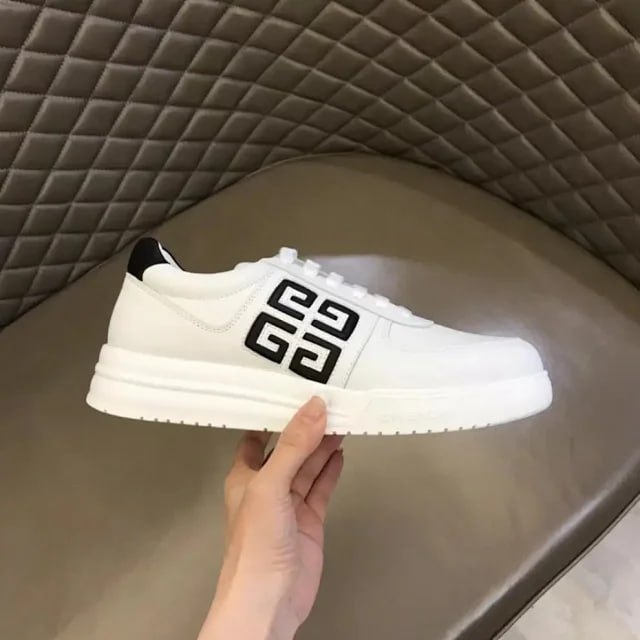 BESE quality Givenchy