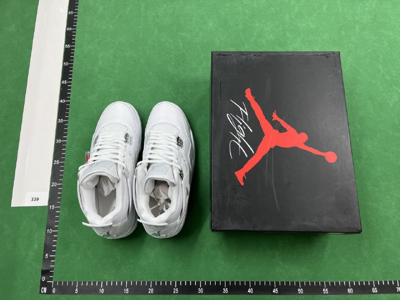 Air jordan 4