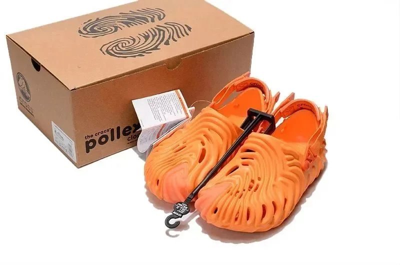 hole sandals