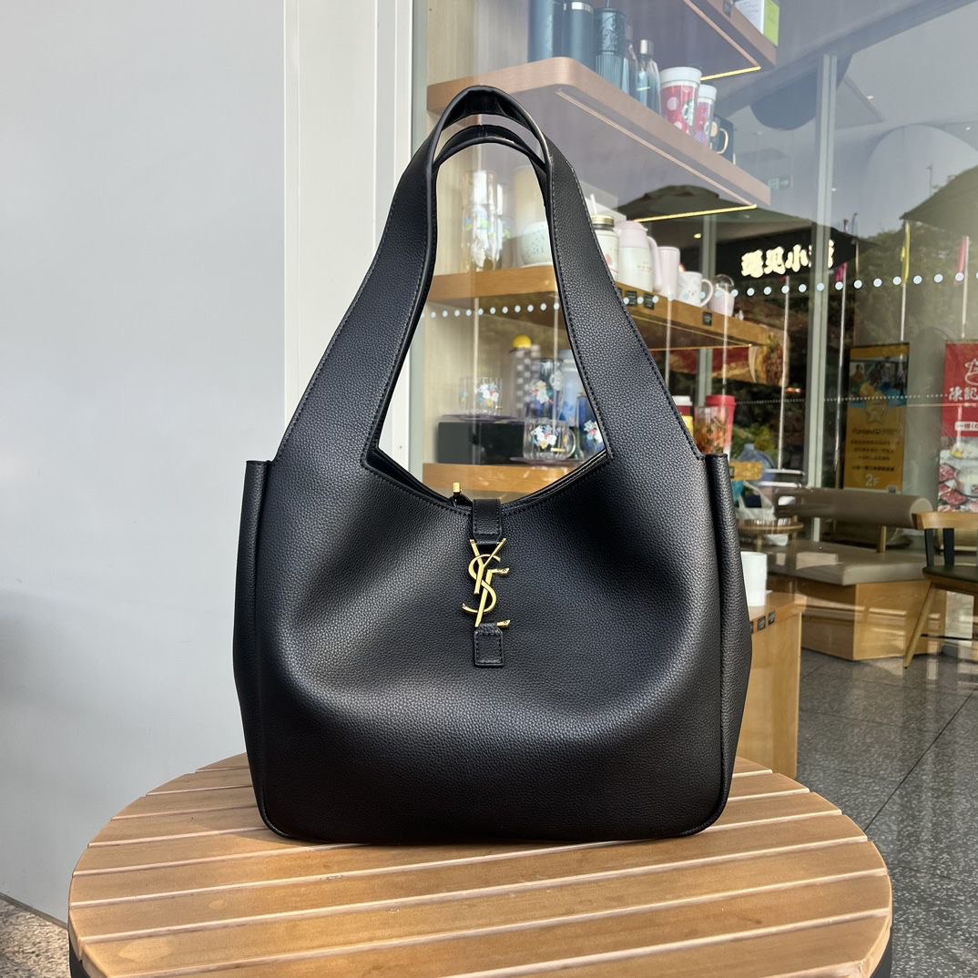 Saint Laurent large capacity bag