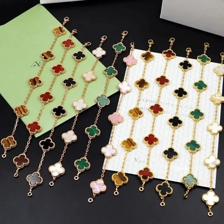 Van Cleef & Arpels VCA  New four-leaf clover bracelet（35 styles)