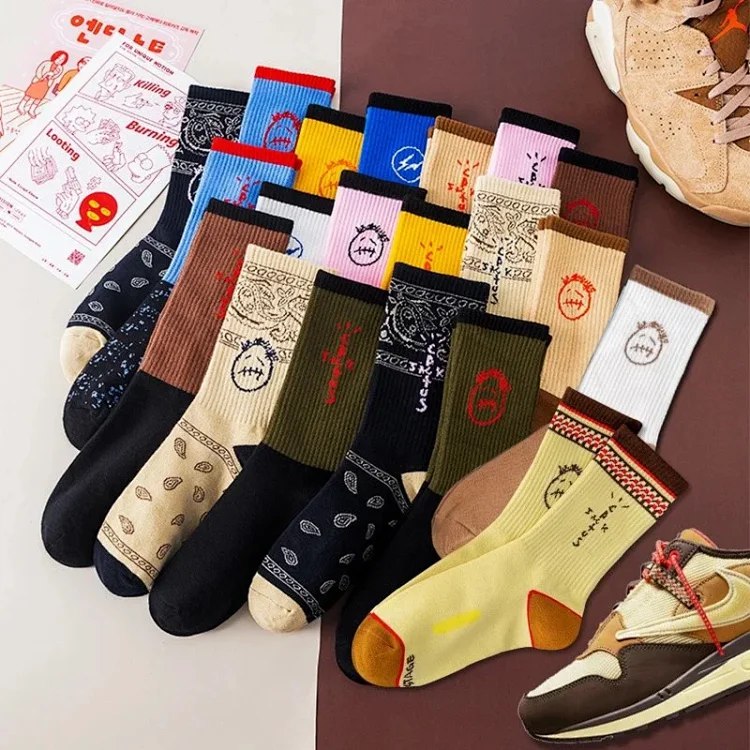 Travis socks 3PCS (2 random colors or note colors）